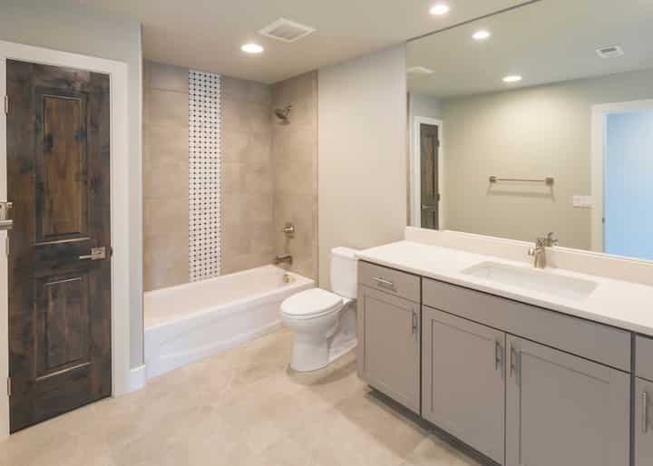 Shower and Bathtub Installation Services Conway